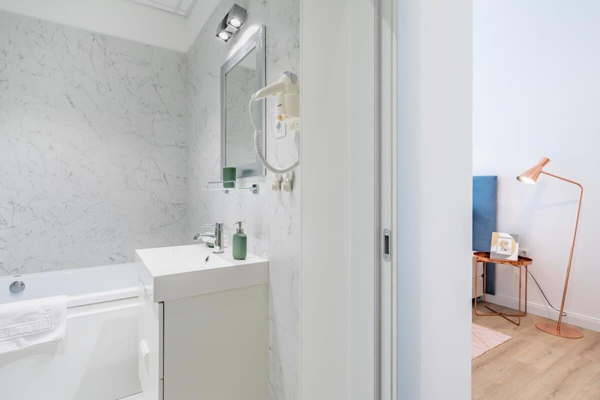 Boutique Luxury - & Quiet Apartament Budapesta
