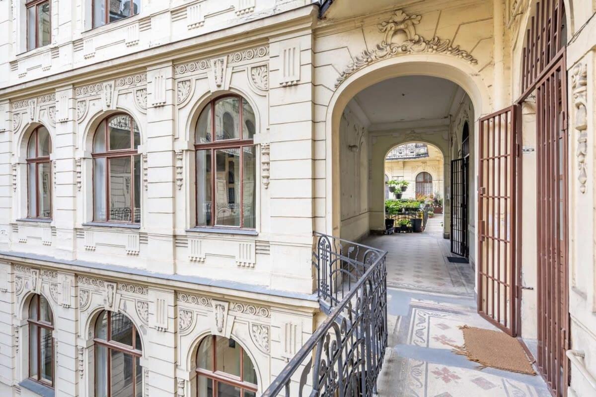 Boutique Luxury - & Quiet Apartman